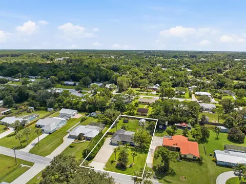 View/Area - 1710 SW Wildcat Trl, Stuart, FL 34997 photo 2 of 5