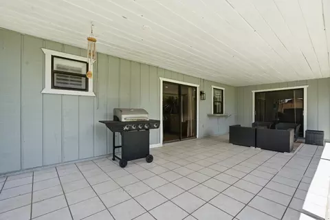Exterior - 1710 SW Wildcat Trl, Stuart, FL 34997 photo 5 of 10