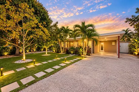 4344 Kent Ave, Lake Worth, FL 33461