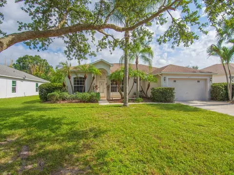 3628 2nd St SW, Vero Beach, FL 32968