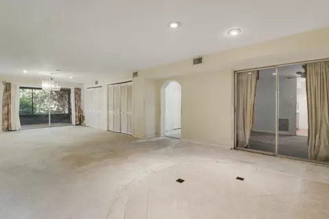 Living - 142 2nd St, Jupiter, FL 33458 photo 2 of 10