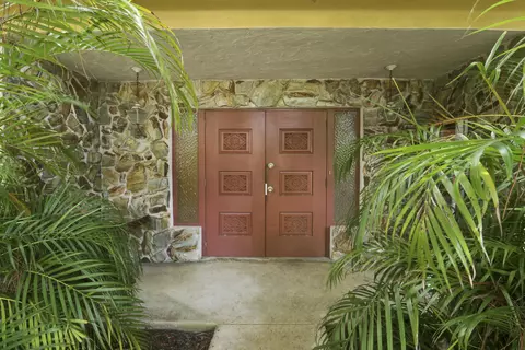 Entry Way - 142 2nd St, Jupiter, FL 33458 photo 1 of 2