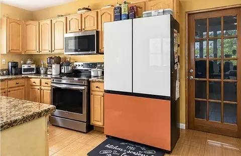 Kitchen - 7526 SW 8th St, North Lauderdale, FL 33068 photo 1 of 1