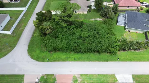 4299 SW Jive St, Port St Lucie, FL 34953