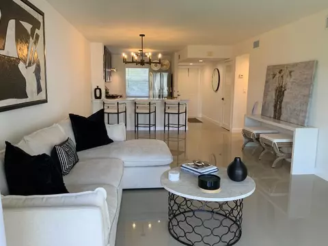 9856 Marina Blvd #1320, Boca Raton, FL 33428