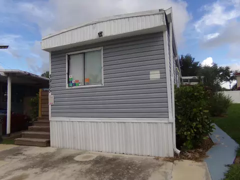3965 Sheraton Cir, Boynton Beach, FL 33436
