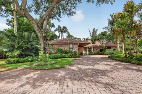 Exterior - 5673 SE Lamay Dr, Stuart, FL 34997 photo 13 of 16