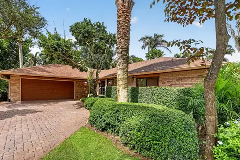 Exterior - 5673 SE Lamay Dr, Stuart, FL 34997 photo 8 of 16