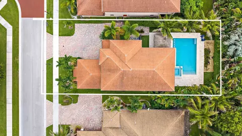 View/Area - 148 Behring Way, Jupiter, FL 33458 photo 1 of 11