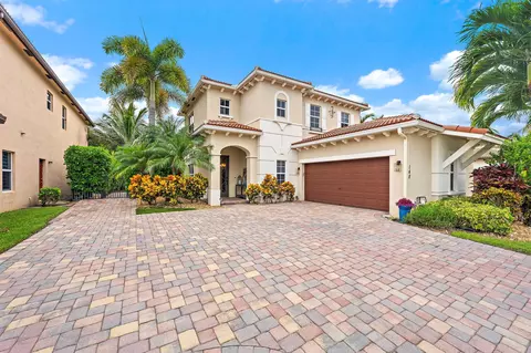 Exterior - 148 Behring Way, Jupiter, FL 33458 photo 8 of 16