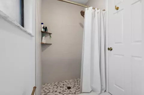 Bath - 6702 SE Raintree Ave, Stuart, FL 34997 photo 1 of 1