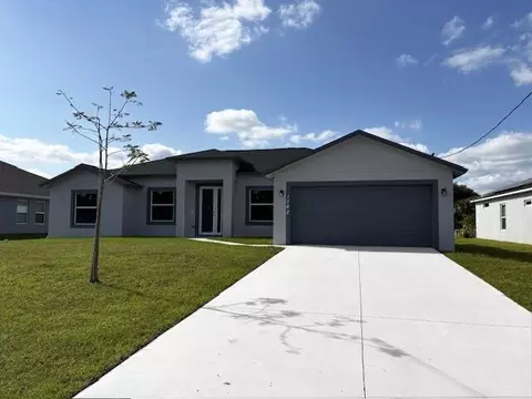 1782 Hallendale Ave SW, Palm Bay, FL 32908