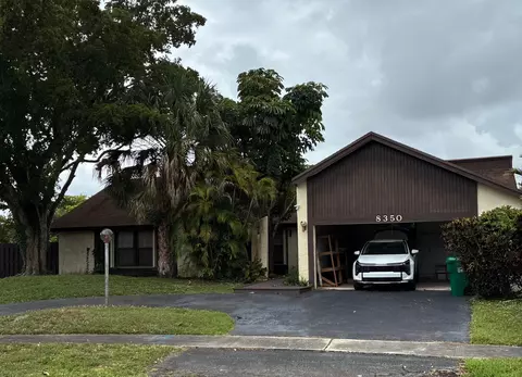 8350 NW 51st St, Lauderhill, FL 33351