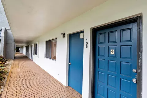 4822 Esedra Ct #106, Lake Worth, FL 33467