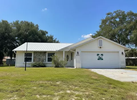 420 11th St SW, Vero Beach, FL 32962