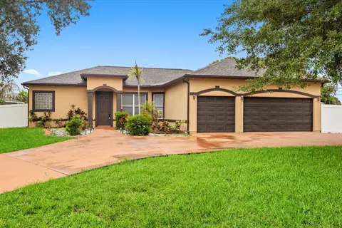 2901 SW Pierson Rd, Port Saint Lucie, FL 34953