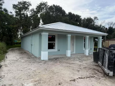 110 S 21st St, Fort Pierce, FL 34950