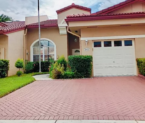 9914 Malvern Dr #9914, Tamarac, FL 33321