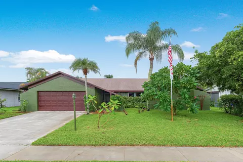 5104 Candlewood Ct, Lake Worth, FL 33467