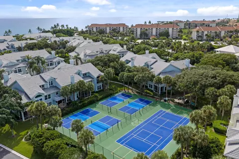 View/Area - 3071 Mainsail Cir, Jupiter, FL 33477 photo 4 of 16