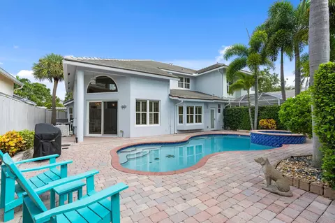 Exterior - 3071 Mainsail Cir, Jupiter, FL 33477 photo 5 of 11
