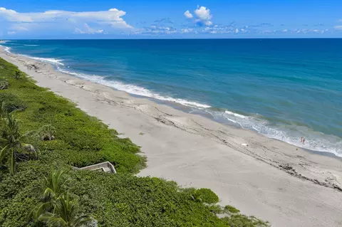 View/Area - 3071 Mainsail Cir, Jupiter, FL 33477 photo 3 of 16