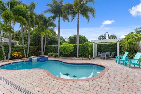 Exterior - 3071 Mainsail Cir, Jupiter, FL 33477 photo 2 of 11