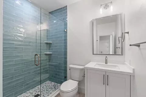 Bath - 3071 Mainsail Cir, Jupiter, FL 33477 photo 5 of 5