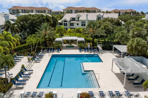 Exterior - 3071 Mainsail Cir, Jupiter, FL 33477 photo 9 of 11