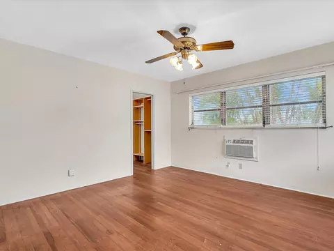 Bedroom - 702 S Riverside Dr, Pompano Beach, FL 33062 photo 1 of 8