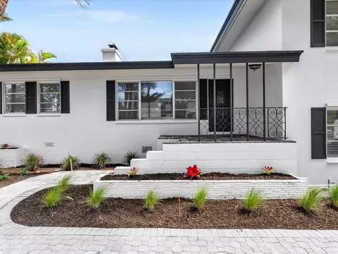 Other - 702 S Riverside Dr, Pompano Beach, FL 33062 photo 9 of 10