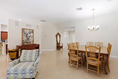 Dining - 435 Mohawk Ln, Boca Raton, FL 33487 photo 2 of 2