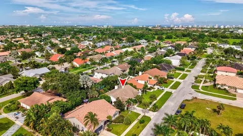 View/Area - 435 Mohawk Ln, Boca Raton, FL 33487 photo 3 of 10