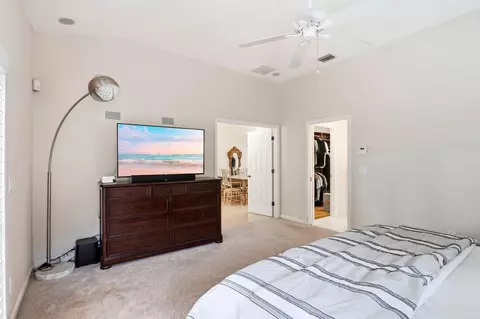 Bedroom - 435 Mohawk Ln, Boca Raton, FL 33487 photo 6 of 6