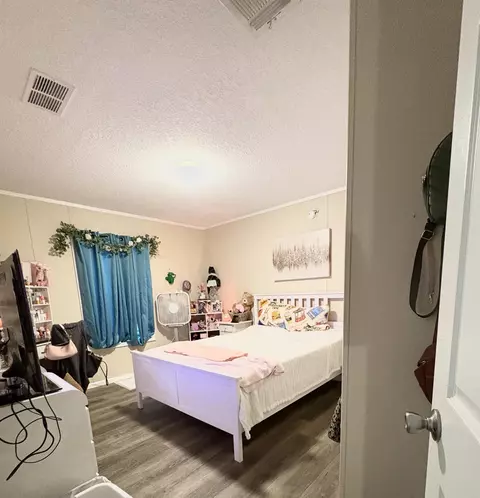 Bedroom - 455 N Datil St, Clewiston, FL 33440 photo 2 of 3