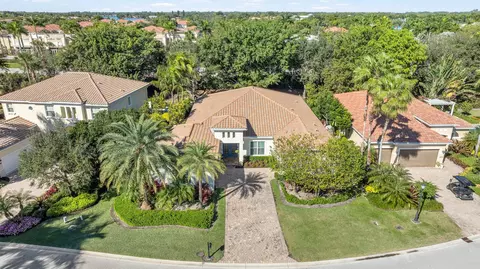 12211 Sunnydale Dr, Wellington, FL 33414