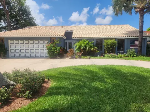 4387 Hawthorn Ave, Palm Beach Gardens, FL 33410