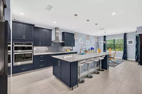 4529 Pinehurst Trl W, Oakland Park, FL 33309