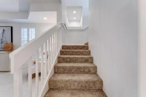 Entry Way - 3049 E Community Dr, Jupiter, FL 33458 photo 3 of 4