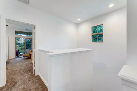 Entry Way - 3049 E Community Dr, Jupiter, FL 33458 photo 4 of 4