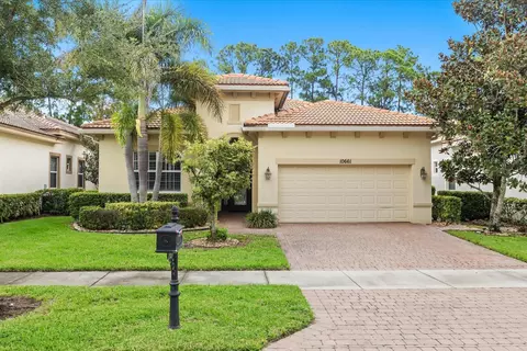 10661 SW Visconti Way, Port Saint Lucie, FL 34986