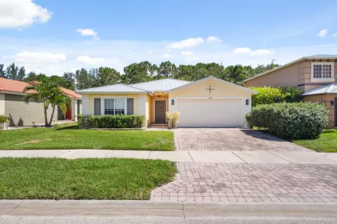 1924 SW Jamesport Dr, Port Saint Lucie, FL 34953