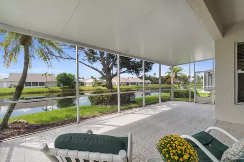 534 NW Lambrusco Dr, Port Saint Lucie, FL 34986