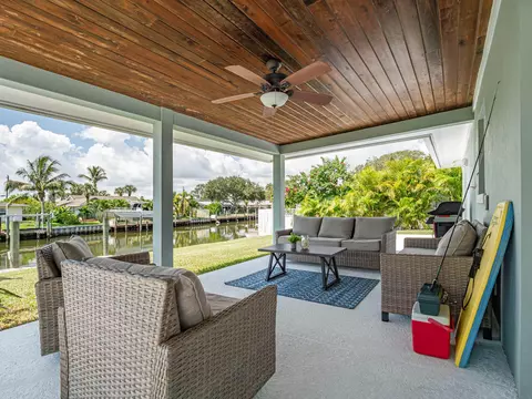 255 Marina Dr, Fort Pierce, FL 34949