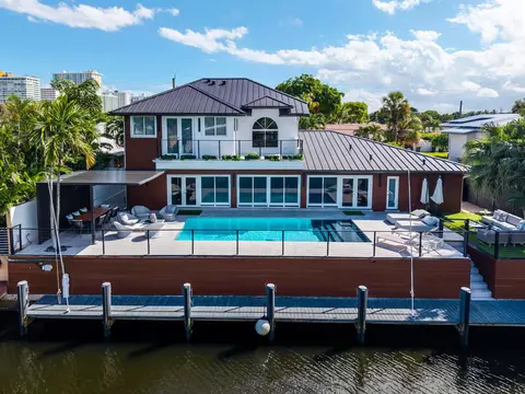 11 Castle Harbor Isle Dr, Fort Lauderdale, FL 33308