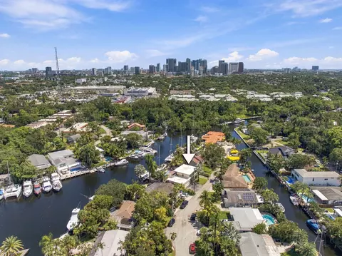 1709 W Las Olas Blvd, Fort Lauderdale, FL 33312