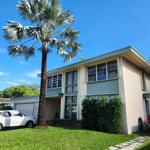 1709 W Las Olas Blvd, Fort Lauderdale, FL 33312