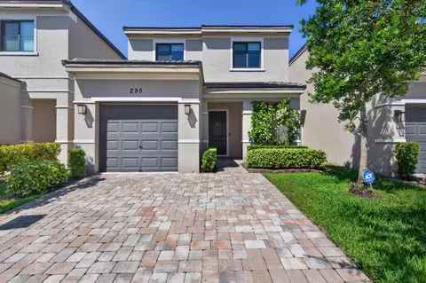 295 NW 33rd Ln, Pompano Beach, FL 33069