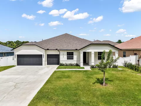 1715 SW Apache Ave, Port Saint Lucie, FL 34953