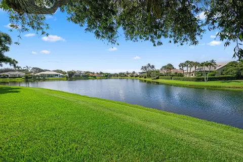 View/Area - 200 Birkdale Ln, Jupiter, FL 33458 photo 2 of 6